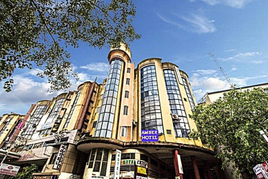 Hotel in vadodara airport Amber Railway station