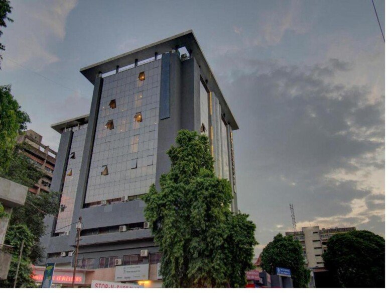 hotel in vadodara near airport Shagun Hotel